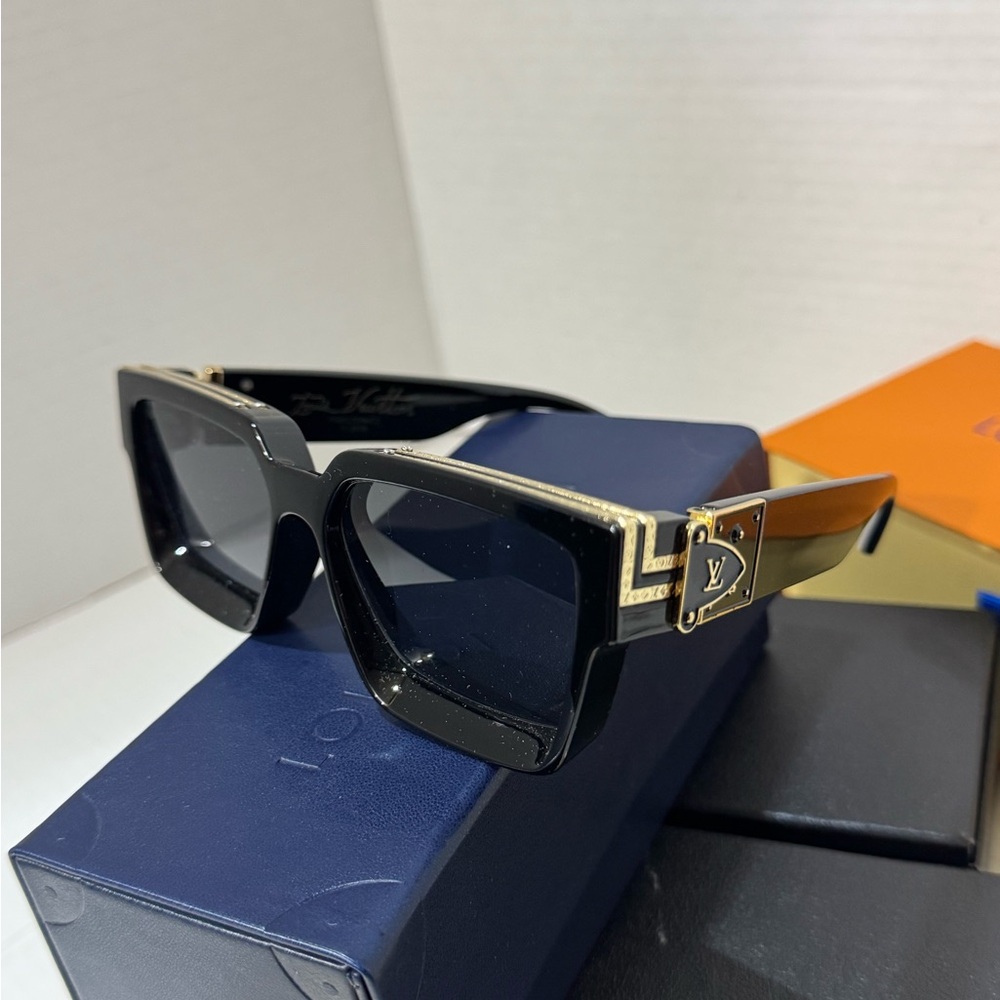 Louis Vuitton Black and Gold Sunglasses